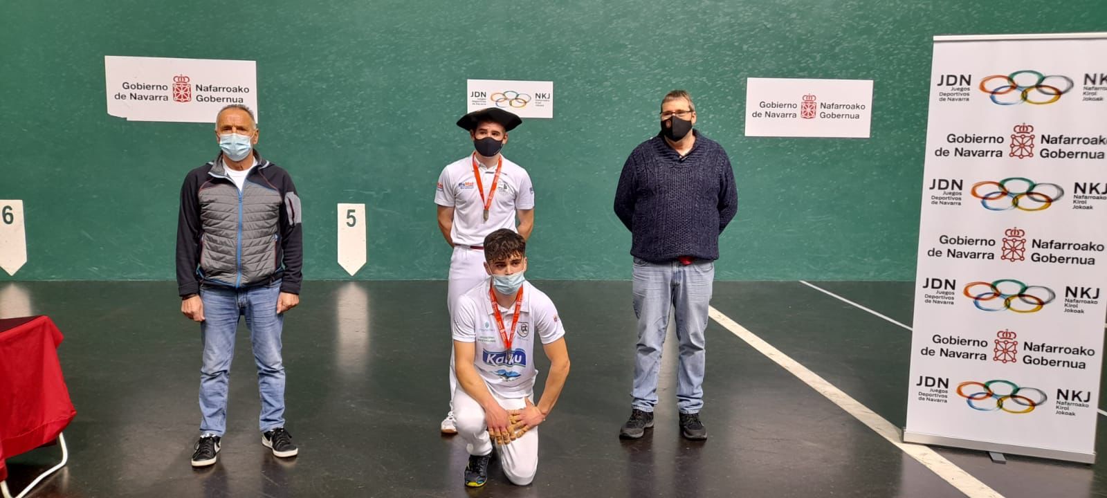 Navarro y XXXIV JDN-36M Mano Individual